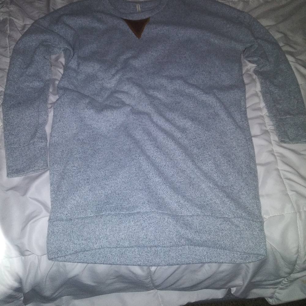 Long oversized sweatshirt